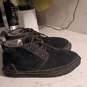 UGG Men's Black Chukka Boots